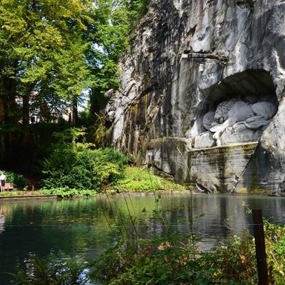 Lucerne - Monument Du Lion A Découvrir en Suisse - Lucerne