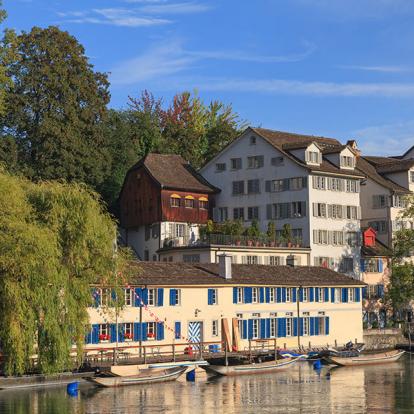 Zurich, La Rivière Limmat A Découvrir en Suisse - Zurich