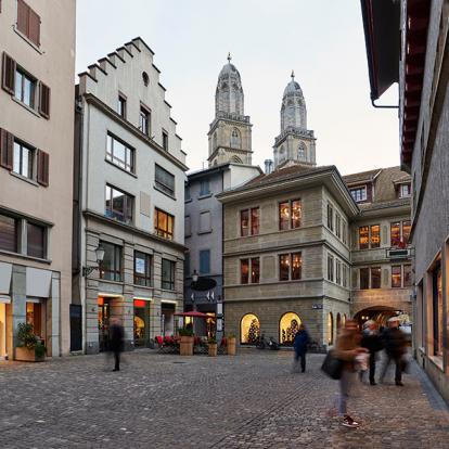 Zurich Vieille Ville Niederdorf Rüden-Platz A Découvrir en Suisse - Zurich