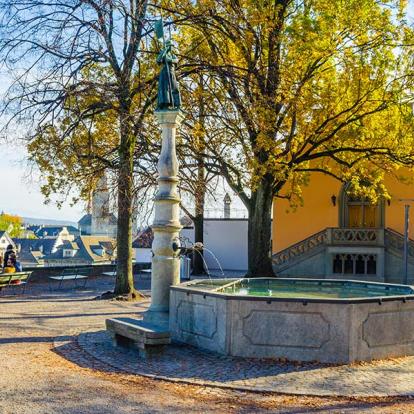 Zurich Lindenhof A Découvrir en Suisse - Zurich
