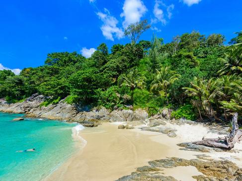 Phuket - Freedom Beach A Découvrir en Thaïlande - Phuket
