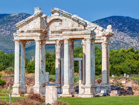 Célèbre Porte Tetrapylon à Aphrodisias A Découvrir en Turquie - Aphrodisias