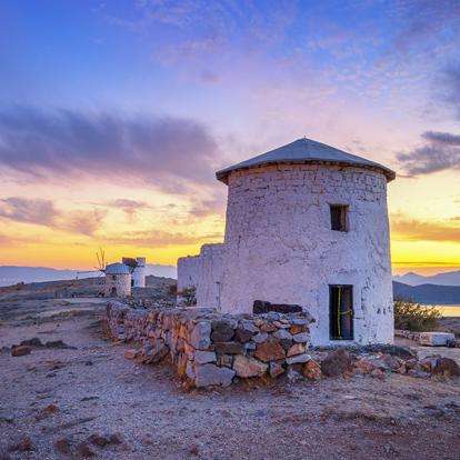 Bodrum - Vieux Moulins à Vent A Découvrir en Turquie - Bodrum