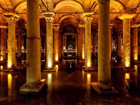 Istanbul - Citerne Basilique A Découvrir en Turquie - Istanbul