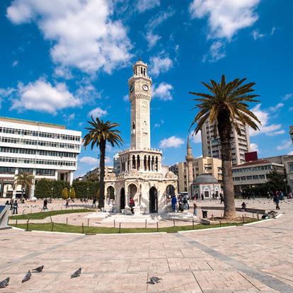 Izmir - Tour de l'Horloge A Découvrir en Turquie - Izmir