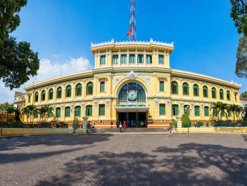 Ho Chi Minh - Poste Centrale A Découvrir au Vietnam - Hô Chi Minh