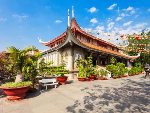 Ho Chi Minh - Temple Vinh Nghiem A Découvrir au Vietnam - Hô Chi Minh
