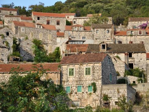 Lastovo - Village De Lastovo A Découvrir en Croatie - Lastovo