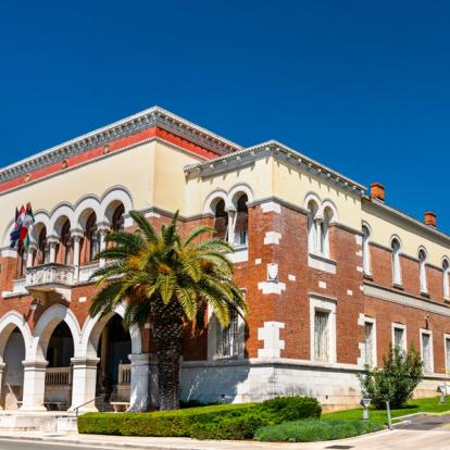 Porec - Théâtre A Découvrir en Croatie - Porec