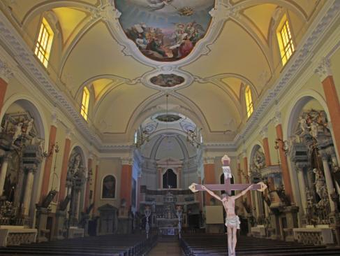 Veli Losinj - Cathédrale A Découvrir en Croatie - Veli Lošinj