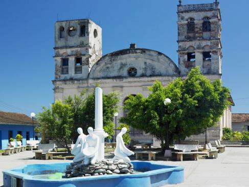 Baracoa - Cathédrale Nuestra Senora De La Asunción A Découvrir à Cuba - Baracoa