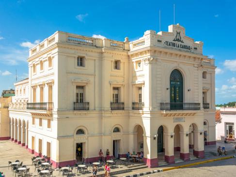 Santa Clara - Théätre La Caridad A Découvrir à Cuba -  Santa Clara