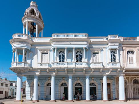 Cienfuegos - Bâtiment Historique A Découvrir à Cuba - Cienfuegos