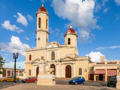 Cienfuegos - Cathédrale De La Purisima Concepcion A Découvrir à Cuba - Cienfuegos