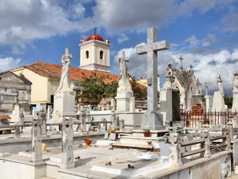 Camaguey - Cimetière A Découvrir à Cuba - Camagüey