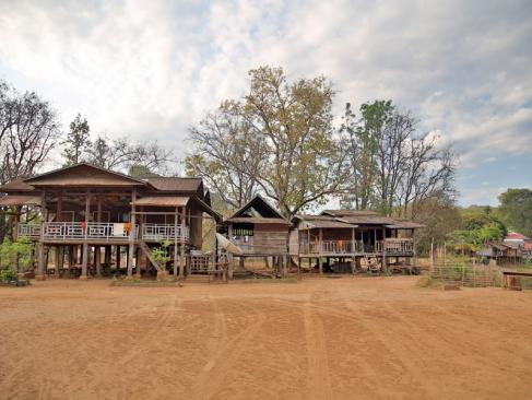 Plateau Des Bolavens - Village Lao A Découvrir au Laos - Le plateau des Bolovens