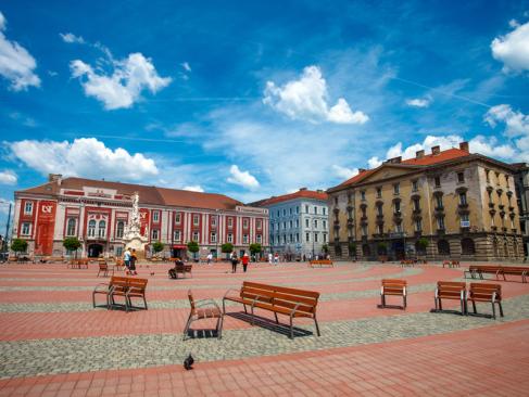 Timisoara - Liberty Square A Découvrir en Roumanie - Timisoara