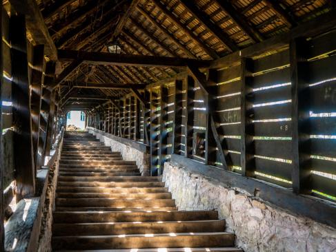 Sighisoara - Escaliers Couvert A Découvrir en Roumanie - Sighisoara