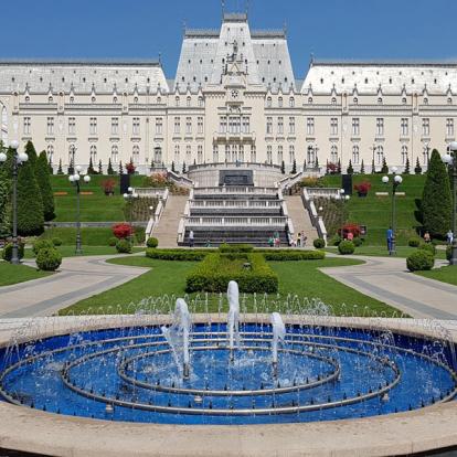 Iasi - Palais de la Culture A Découvrir en Roumanie - Iași