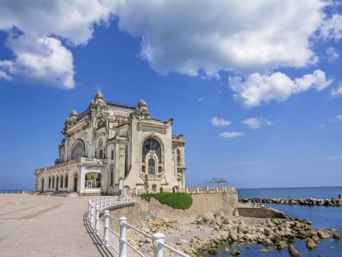 Constanta - Vieux Casino A Découvrir en Roumanie - Constanta