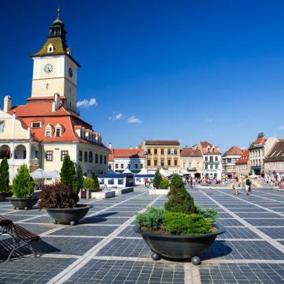 Brasov - Place Du Conseil A Découvrir en Roumanie - Brasov