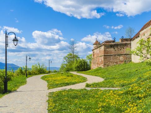 Brasov - Firteresse Cetatuia A Découvrir en Roumanie - Brasov
