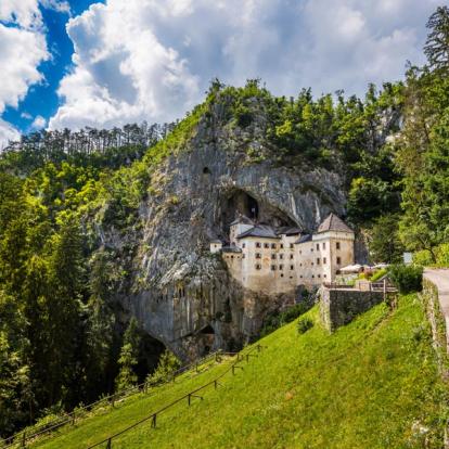 Château Predjama A Découvrir en Slovénie - Predjama