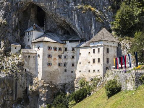 Château De Predjama A Découvrir en Slovénie - Predjama