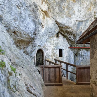 Château De Predjama A Découvrir en Slovénie - Predjama