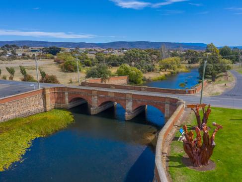 Campbell Town - Red Bridge A Découvrir en Australie - Launceston