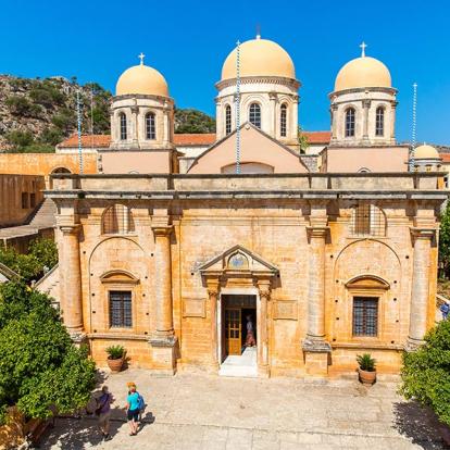 Plaine De La Messara - Monastère A Découvrir en Crète - La Plaine de la Messara