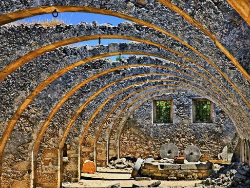 La Canée - Monastère D'Agios Georgios (Saint George), Karydi, Apokoronas A Découvrir en Crète - La Canée