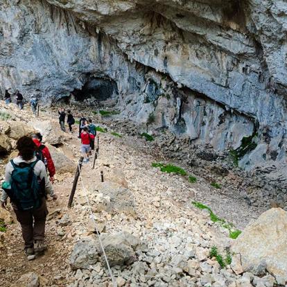 Dorgali - Trekking Au Village De Tiscali A Découvrir en Sardaigne - Le site archéologique de Tiscali
