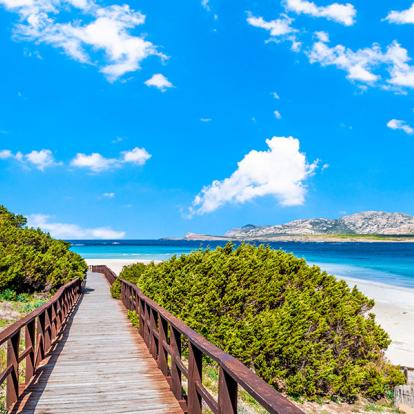 A Découvrir en Sardaigne - Stintino et la plage de la Pelosa