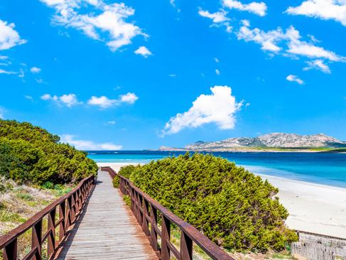 A Découvrir en Sardaigne - Stintino et la plage de la Pelosa