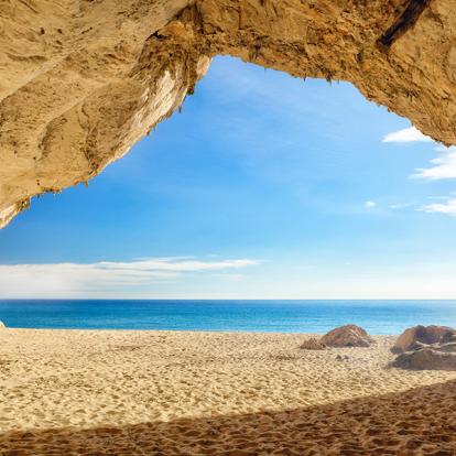 Calla Luna A Découvrir en Sardaigne - Le Golfe d'Orosei