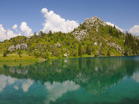 Lac Sary-Chelek A Découvrir au Kirghizistan  - Le Lac de Sary-Chelek