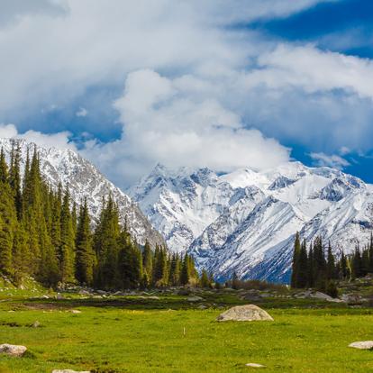Vallée Altyn Arashan A Découvrir au Kirghizistan - Karakol