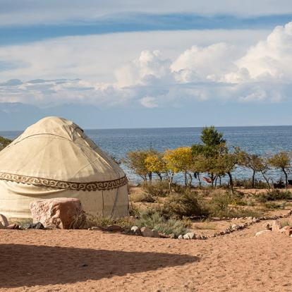 A Découvrir au Kirghizistan - Le Lac Issyk-Kul