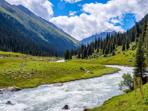A Découvrir au - La Vallée d'Altyn Arashan