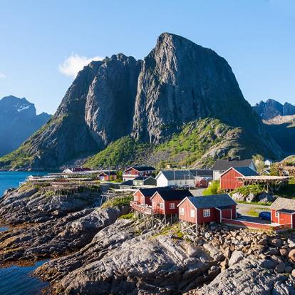 Lofoten - Reine Village A Découvrir en Norvège - Les îles Lofoten