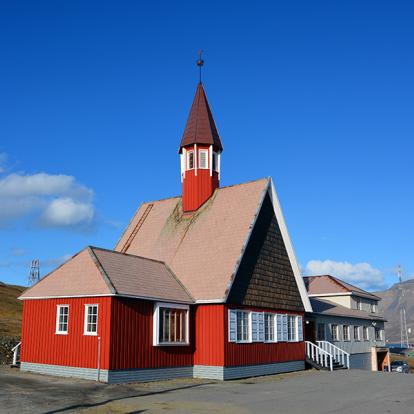 Svalbard - Longyearbyen A Découvrir en Norvège - L'archipel du Svalbard