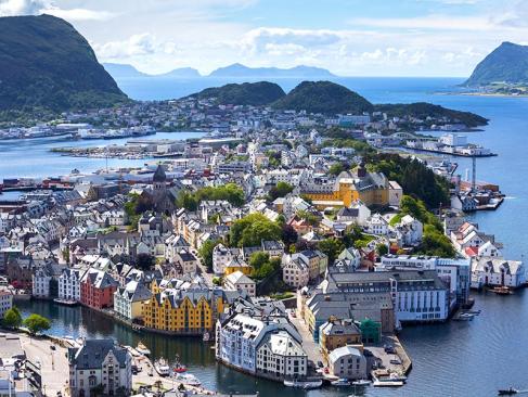 Alesund A Découvrir en Norvège - Ålesund