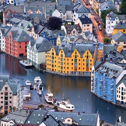 Alesund A Découvrir en Norvège - Ålesund