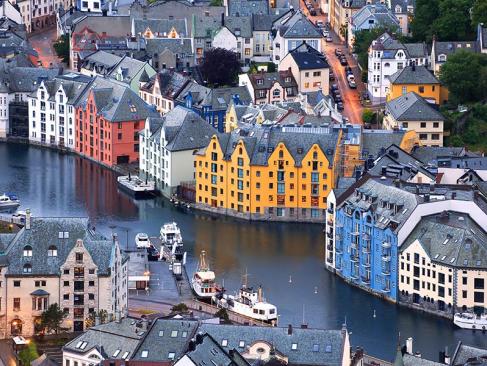 Alesund A Découvrir en Norvège - Ålesund