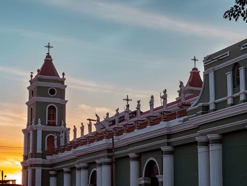 Eglise De Catacaos  -Piura A Découvrir en Ecosse - Piura