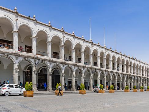Arequipa - Portail De La Municipalité, Plaza De Armas A Découvrir au Pérou - Arequipa