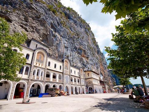 Monastère D'Ostrog A Découvrir au Monténégro - Le Monastère d'Ostrog