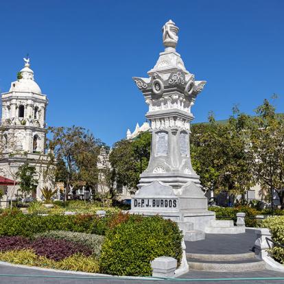 Luzon - Vigan - Place De Burgos A Découvrir aux Philippines - Vigan