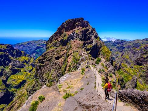 Pico Do Arieiro Au Pico Ruivo A Découvrir à Madère - Le Pico do Arieiro